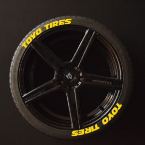 Tirestickers - Tirelabeling-TOYO-TIRES--yellow-8er